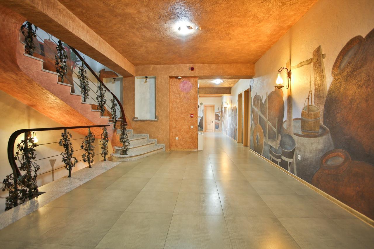 Hotel Wine Palace Tbilisi Ngoại thất bức ảnh