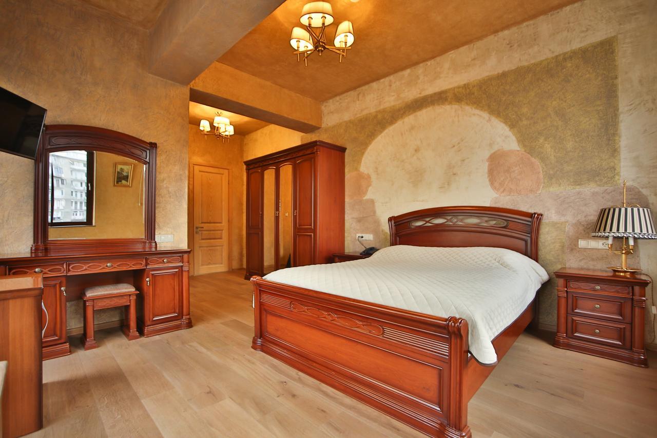 Hotel Wine Palace Tbilisi Ngoại thất bức ảnh