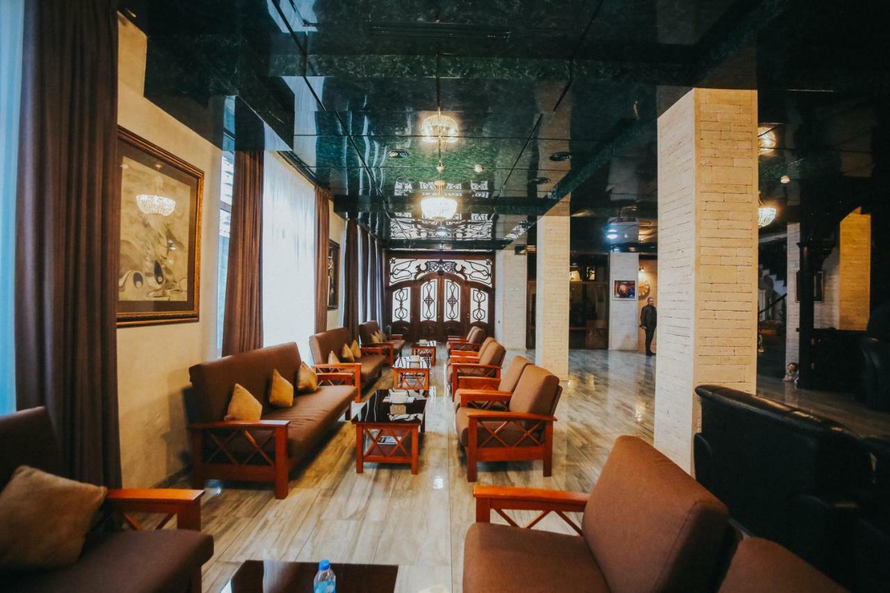 Hotel Wine Palace Tbilisi Ngoại thất bức ảnh