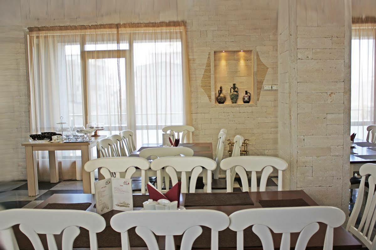 Hotel Wine Palace Tbilisi Ngoại thất bức ảnh